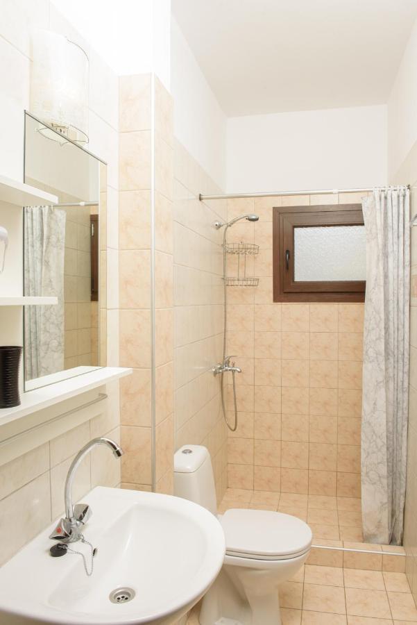 Dili Apartments Ієрісос Екстер'єр фото